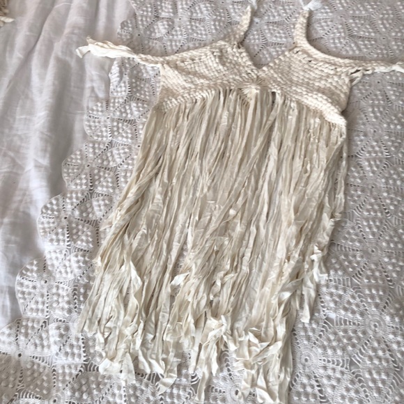 Beautiful halter neck marcarne festival top - Picture 2 of 3